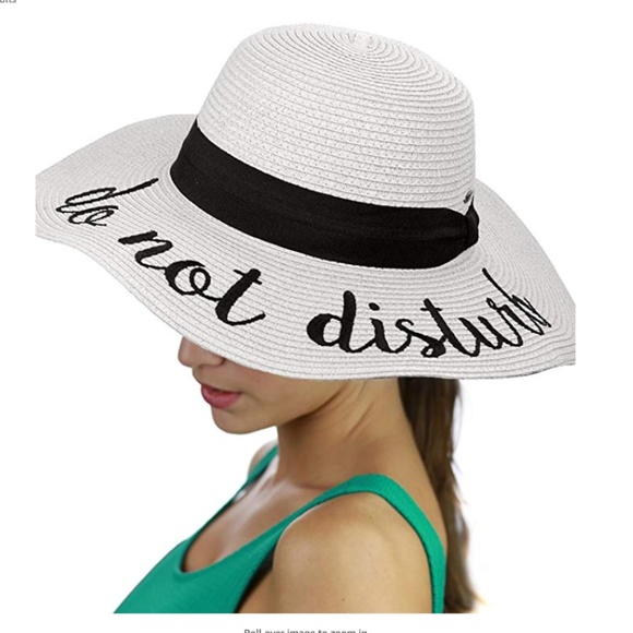 !! HOST PICK! ! Beautiful Beach Floppy Hats! - Picture 2 of 4